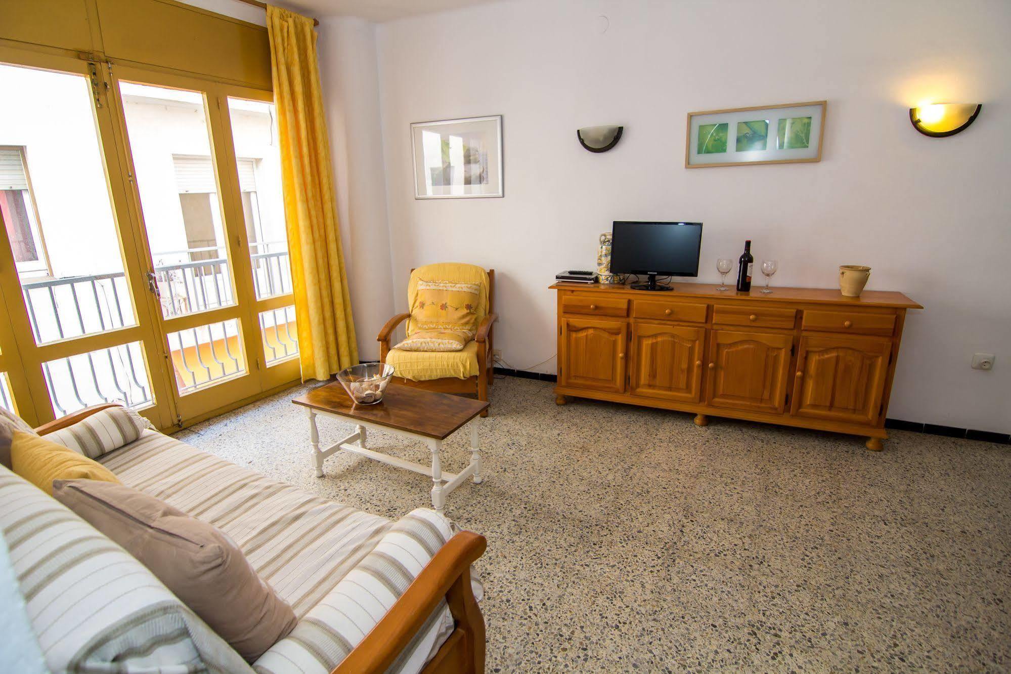 Agi Sant Isidre Apartment Roses Luaran gambar